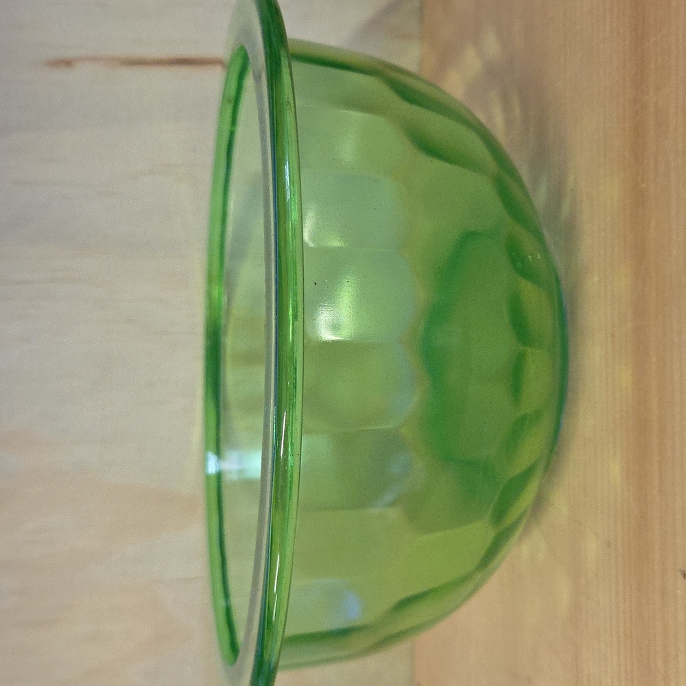 Honeycomb Optic Uranium Glow Green Glass Mixing Bowl